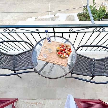 Braziliana Apartments Dassia  Ngoại thất bức ảnh