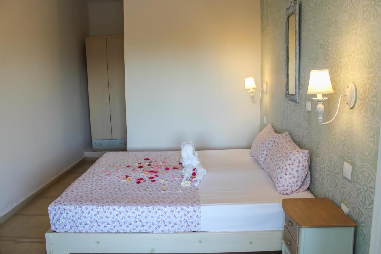 Braziliana Apartments Dassia  Ngoại thất bức ảnh