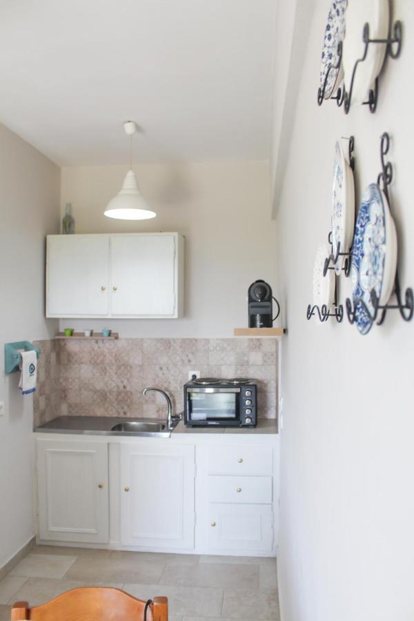 Braziliana Apartments Dassia  Ngoại thất bức ảnh