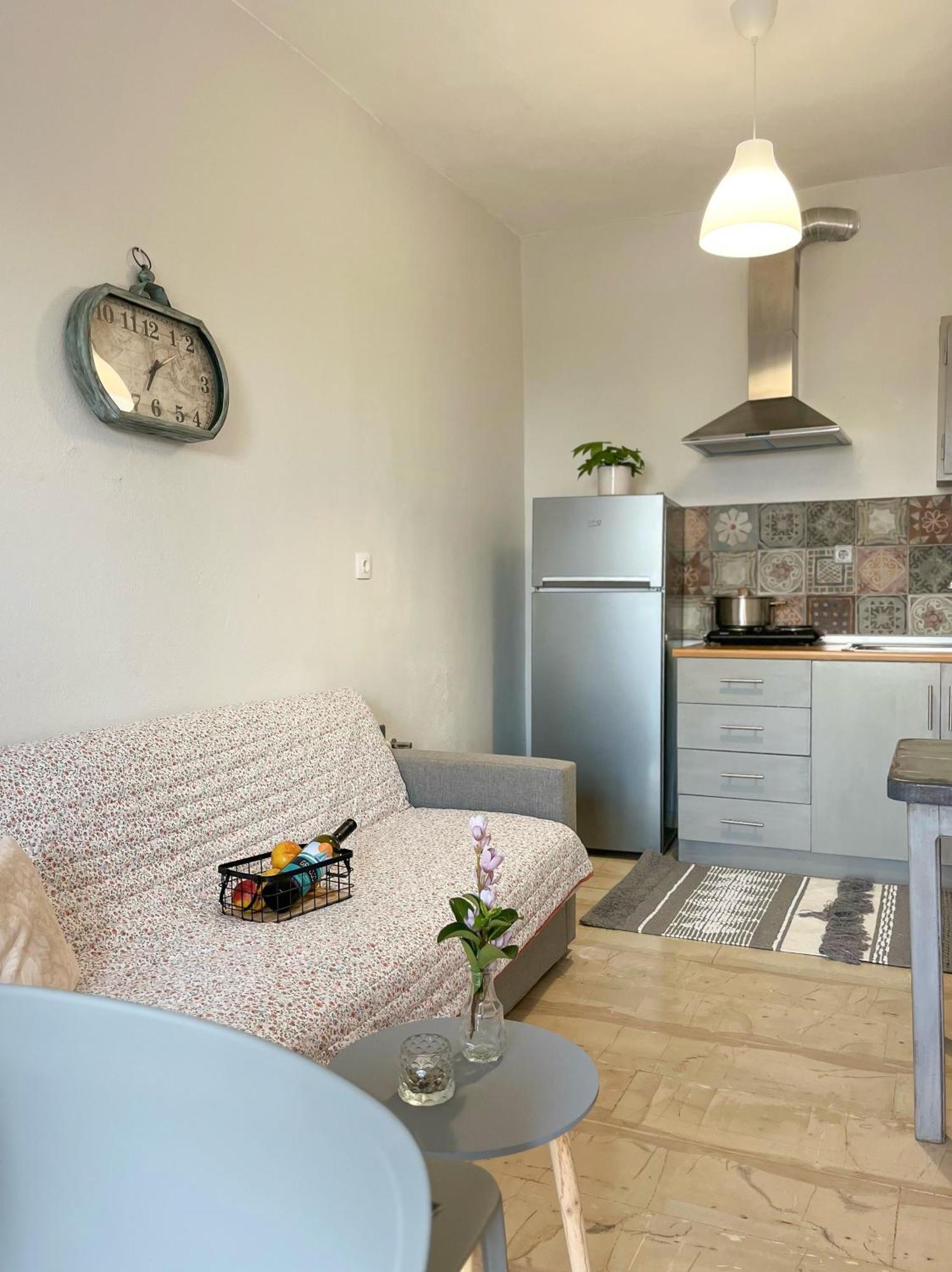 Braziliana Apartments Dassia  Ngoại thất bức ảnh