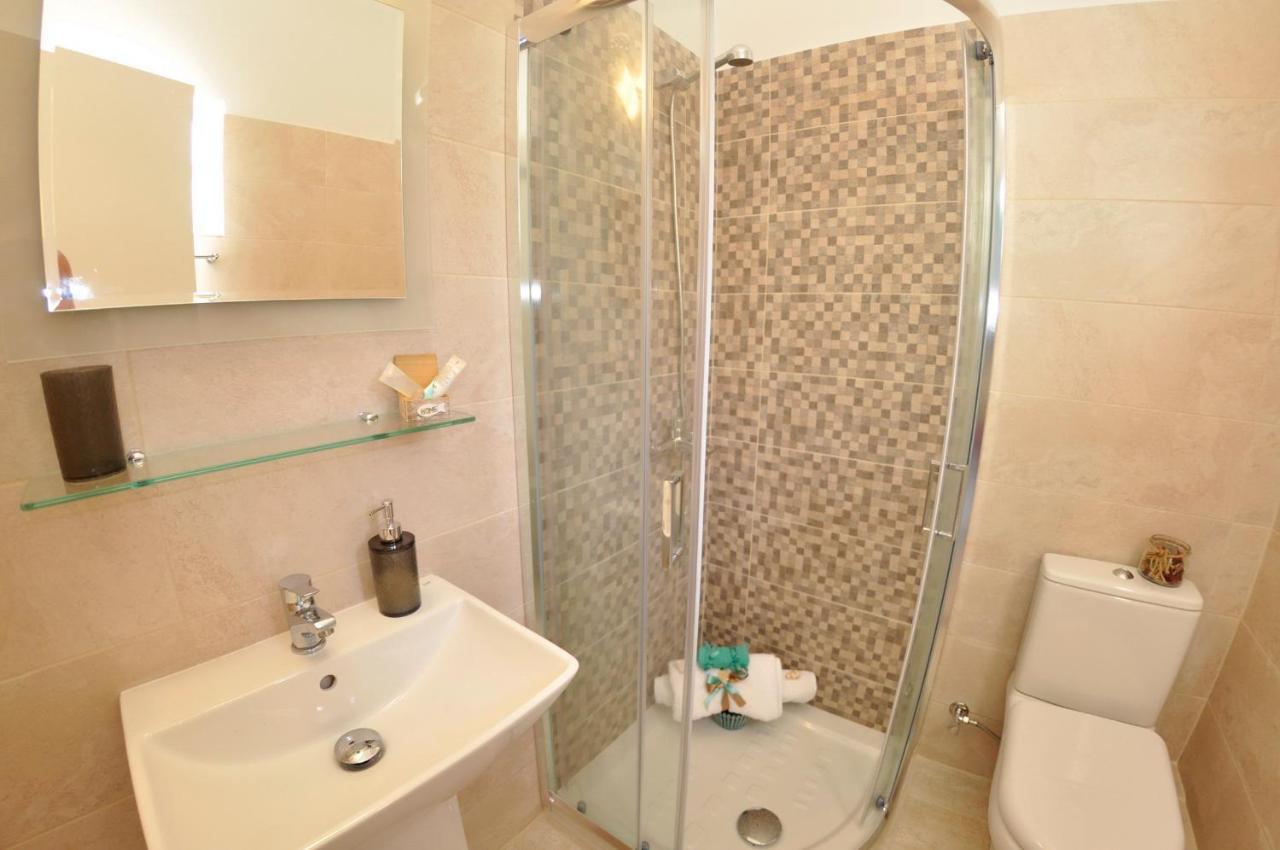 Braziliana Apartments Dassia  Ngoại thất bức ảnh